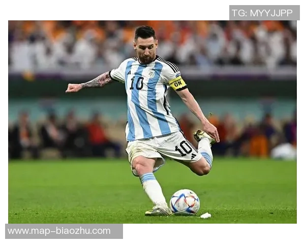 足球巨星4K超清原图震撼展示瞬间精彩捕捉细节与风采